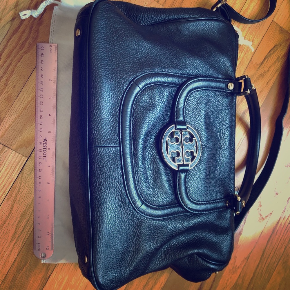 Tory Burch Amanda Leather Tote/Handbag - Black